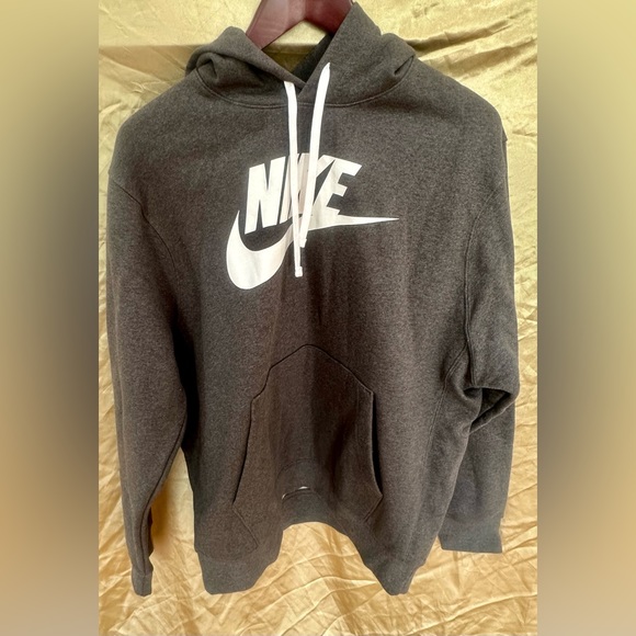 Nike Hoodie - Picture 1 of 4